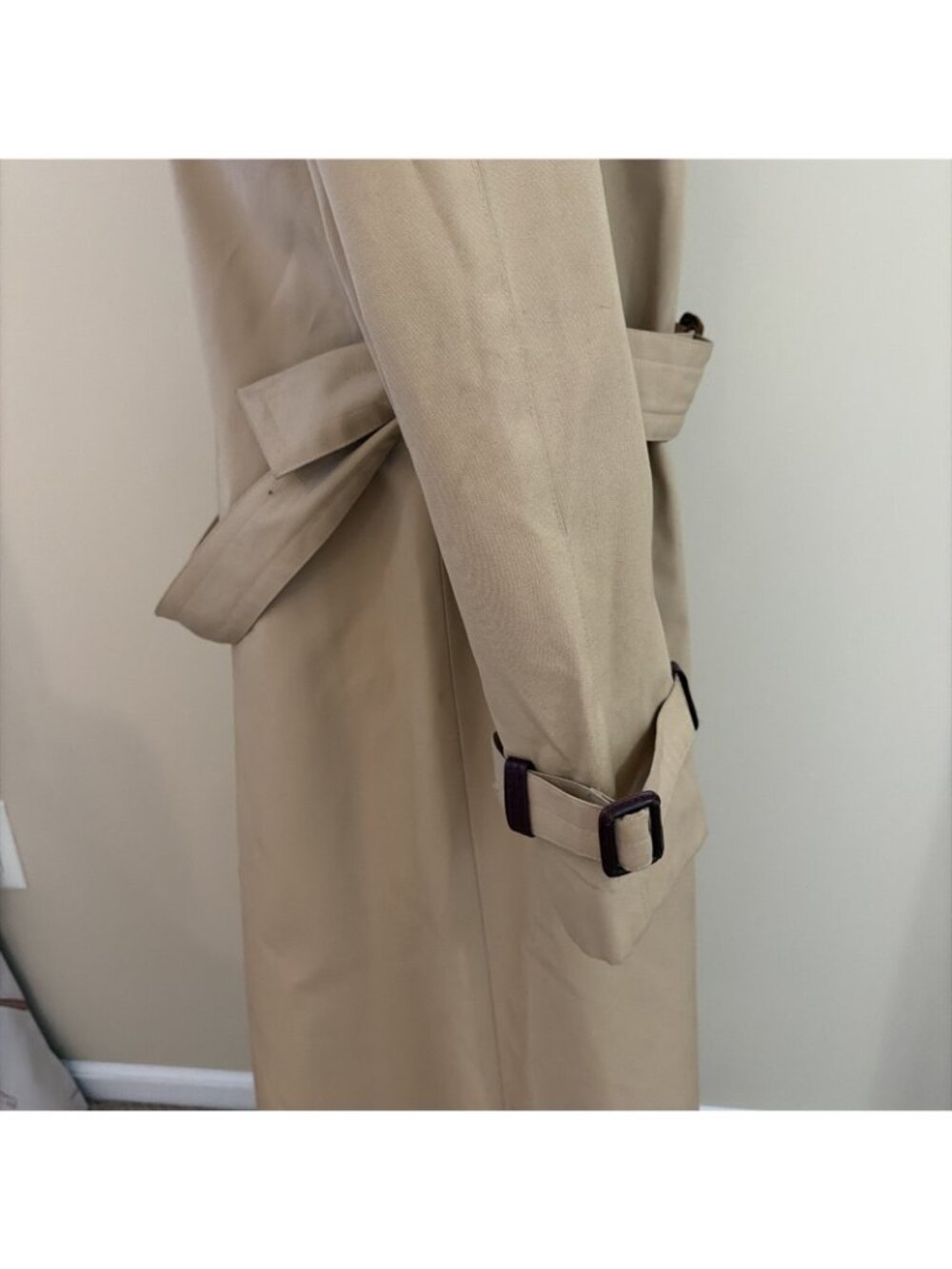 Vintage Etienne Aigner Women's Trench Coat Size 8 Beige Double Breasted Belted - Picture 8 of 15